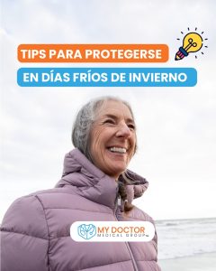 Mujer mayor sonriente con chaqueta de invierno frente al mar, con texto sobre consejos para protegerse del frío en invierno